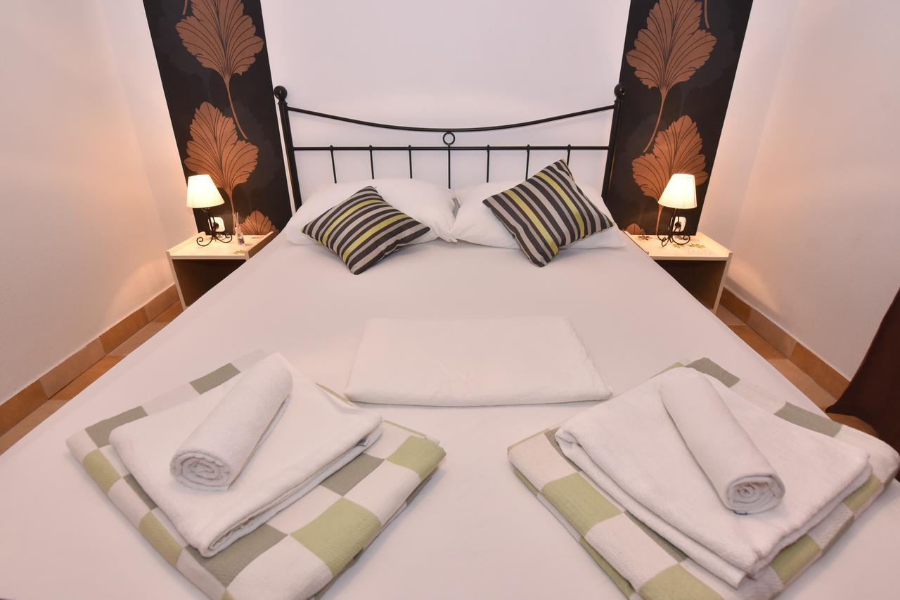 Kostijal Apartament *